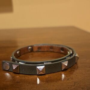 Stella and Dot Studded Green Leather Wrap Bracelet